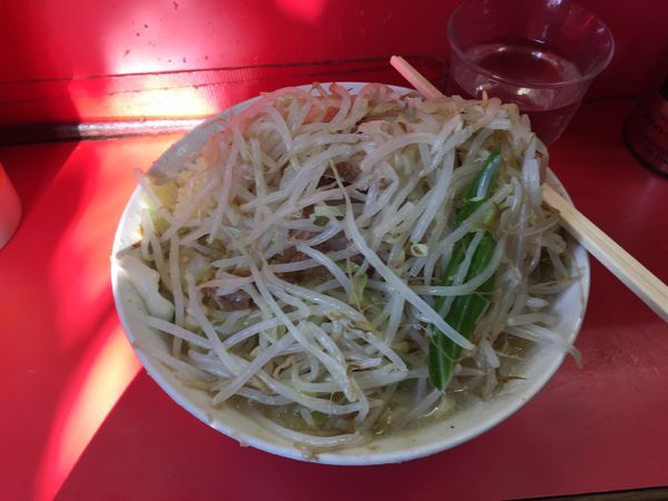 「小ラーメン+ニンニク　600円」@ラーメン二郎 三田本店の写真