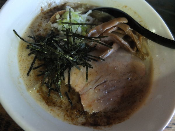 「らーめん」@麺家 かもん 棟高店の写真