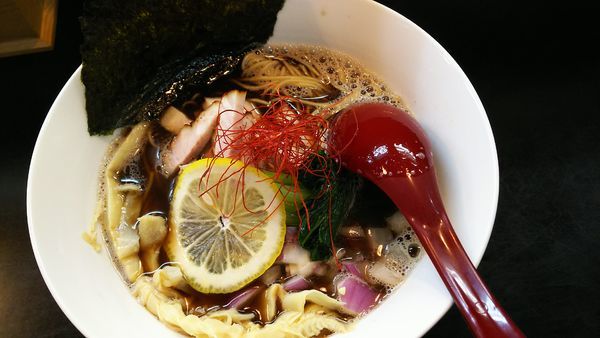 「イカ煮干しそば」@麺屋KAZU-Gの写真