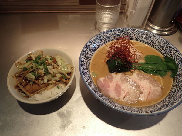 「冬季限定『味噌らーめん』」@豚骨一燈の写真