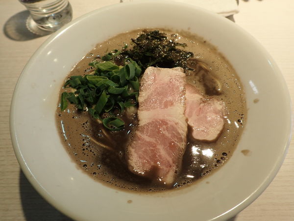 「濃厚煮干しラーメン」@煮干し中華そば 一燈の写真