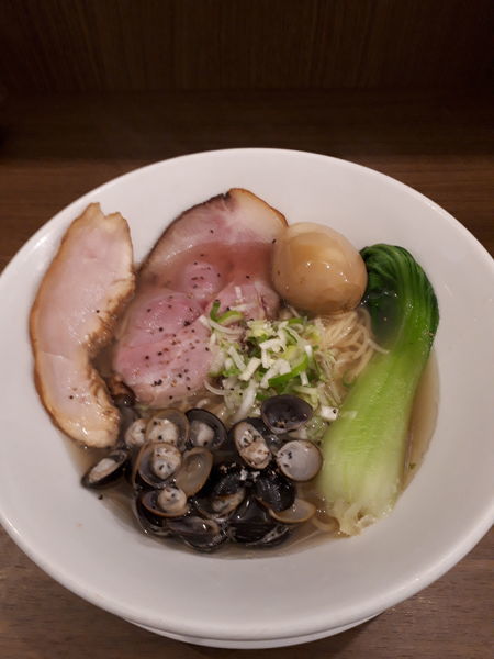 「黄金スープのしじみ」@麺や いちころの写真