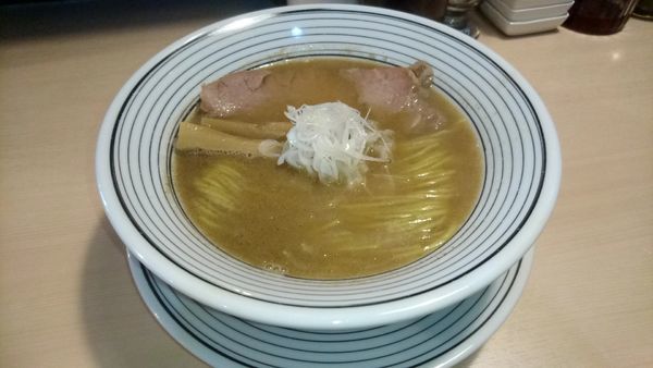 「超煮干しラーメン」@煮干しらぁめん 猫トラ亭の写真