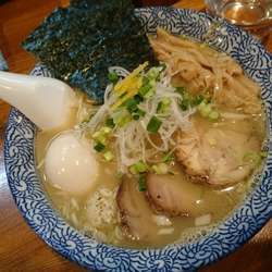 駒繋塩らーめん