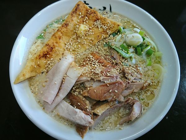 「豆乳豚骨らーめん ソイルド￥750＋端っこ肉￥100」@横道の写真