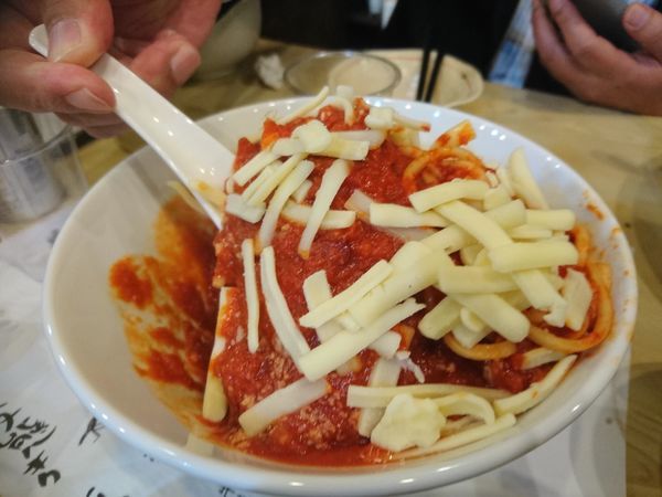 「【この日の限定】牛まるちょうのトマトヌードル♪」@寿製麺よしかわ 坂戸店の写真