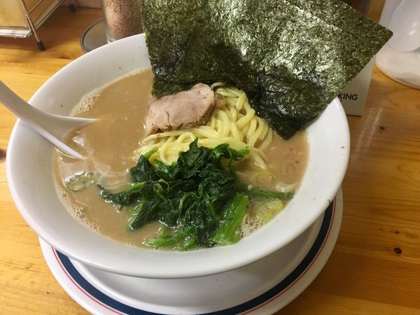 「ラーメン(味薄め、脂無し) ¥650」@横浜ラーメン 武蔵家 三鷹店の写真