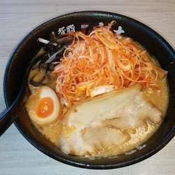 背脂味噌らーめん(背脂少な目)＋辛ネギ