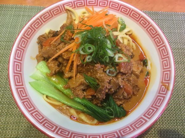 「粗挽き肉の汁無さそうで汁ありな担々麺1000円」@柴崎亭の写真