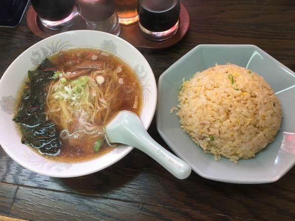 「炒飯ミニラーメン／¥830」@紅楽の写真