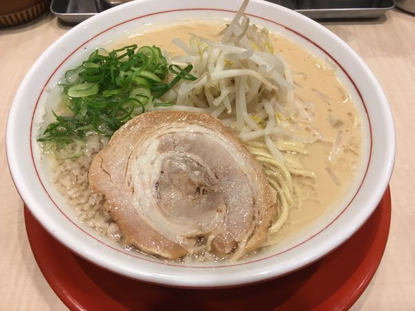 「ラーメン 麺カタアブラマシマシ 替玉二玉」@替玉千里眼 志木店の写真