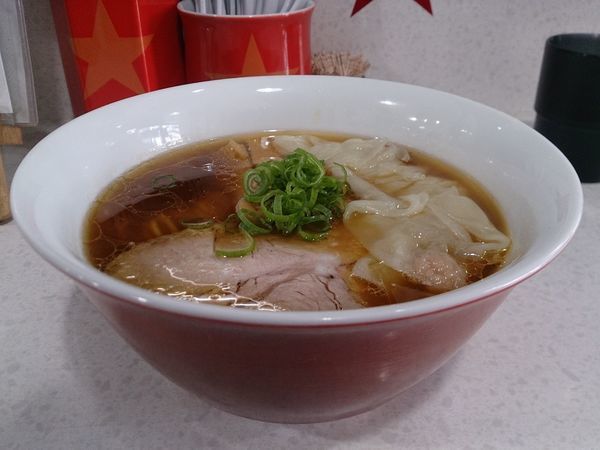 「醤油ワンタンメン」@ラーメン星印の写真