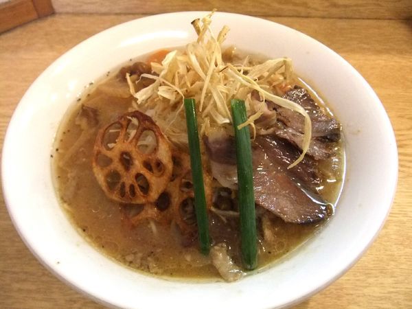 「【限定】豚汁らーめん（850円）」@麺処 あずきの写真