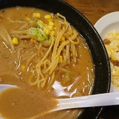 ラーメンたかがの画像