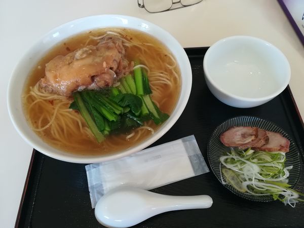 「12/23豚足麺大盛り1020円 ラーメンウォーカークーポンで1」@らーめん あだむすの写真