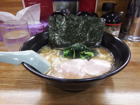 「醤油（小）」@らーめん家 せんだい 横浜駅西口店の写真