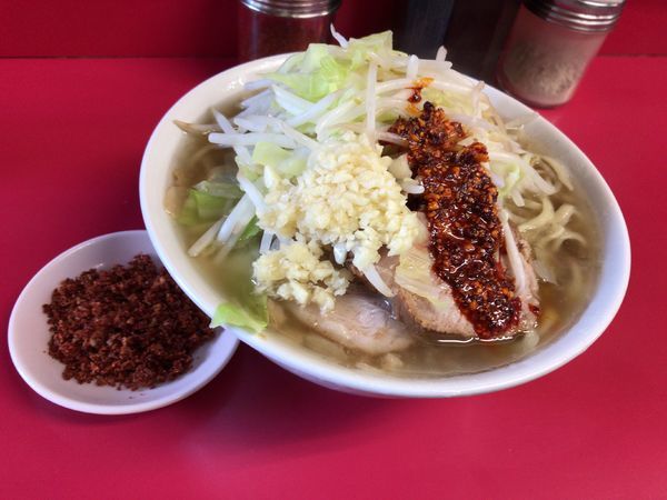 「小ラーメン　辛味（別皿）」@ラーメン二郎 千住大橋駅前店の写真