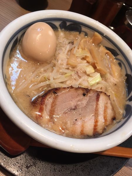 「背拉豚みそ背脂3倍らーめん 830円」@満開屋 川口本店の写真