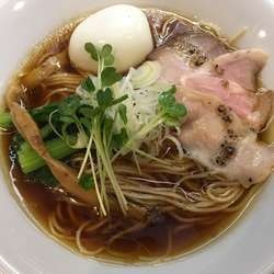 醤油中華そば(味出汁玉子付)