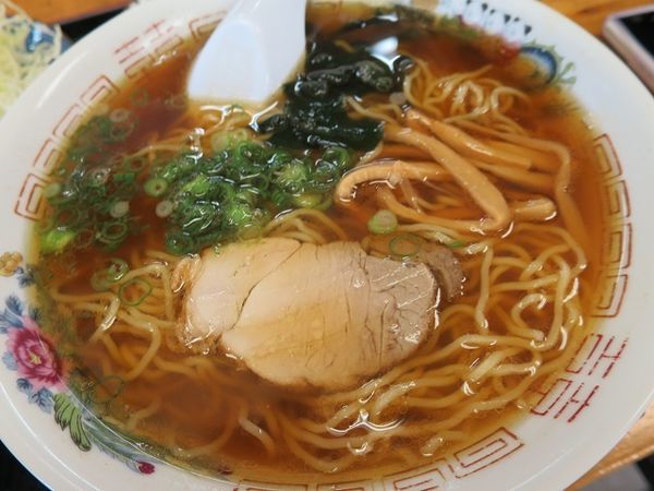 「ラーメン」@入〆 そばや 芦野公園店の写真