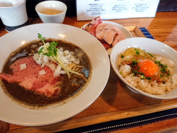 「ワルノリ干し物鶏白湯+奥久慈卵のTKG」@中華蕎麦 はざまの写真