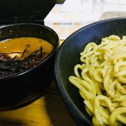 味玉つけ麺 麺量350グラム