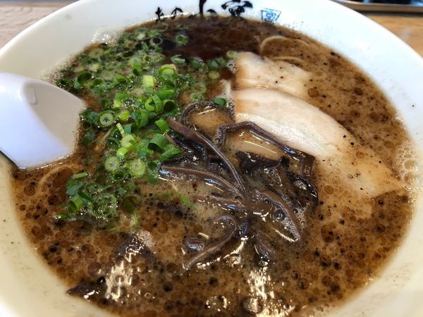 「らーめん」@豚骨麺 あの小宮の写真