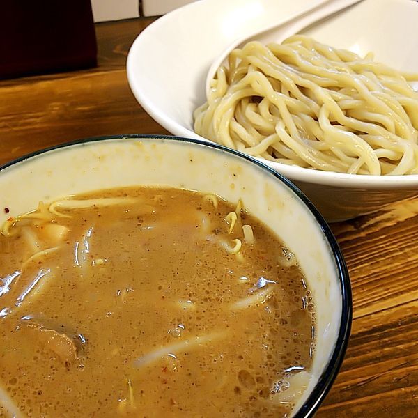 「豚骨味噌つけ麺」@くじら食堂の写真