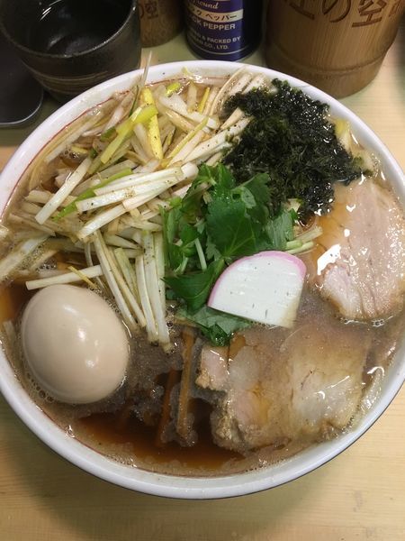 「ネギ煮干し中華そば+味玉」@我的中華そば 机上の空論。の写真