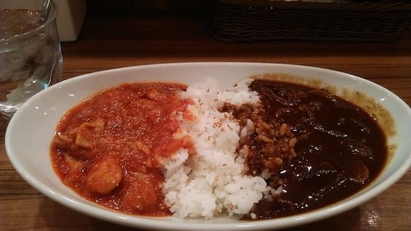 「ハーフ&ハーフカレー（ビーフ・チキン） 780円」@シェフズキッチンカレー厨房 大崎店の写真