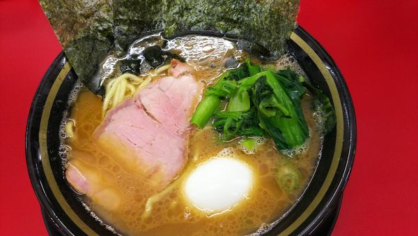 「ラーメン」@家系ラーメン 王道 いしいの写真