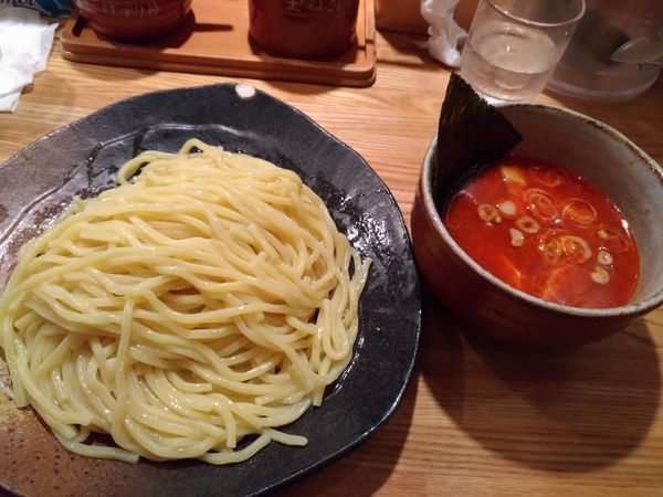 「辛つけ麺　中盛」@つけ麺屋 やすべえ 道頓堀店の写真