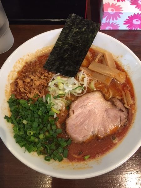 「辛い中華そば　750円」@吉田食堂の写真