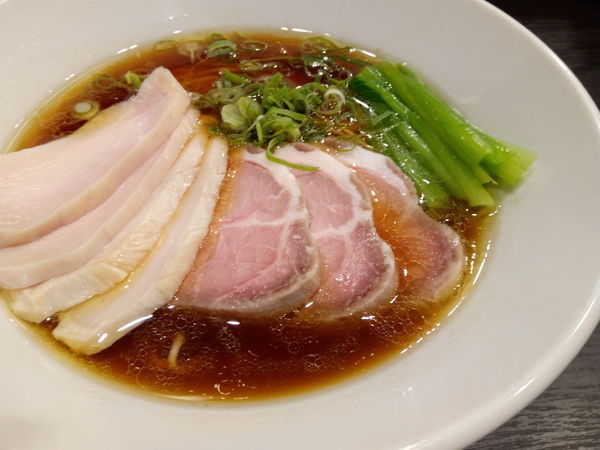 「チャーシュー芳醇鶏そば（醤油）」@麺や 福はらの写真