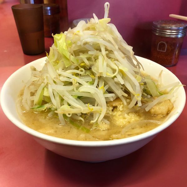 「少なめ（ニンニク） ¥650」@ラーメン二郎 ひばりヶ丘駅前店の写真