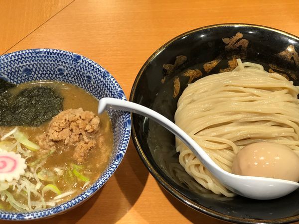 「得製朝つけめん 860円」@六厘舎の写真