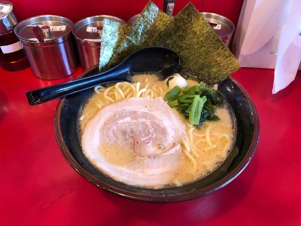 「ラーメン (醤油)  680円」@横浜家系ラーメン 瑞穂 大和家の写真