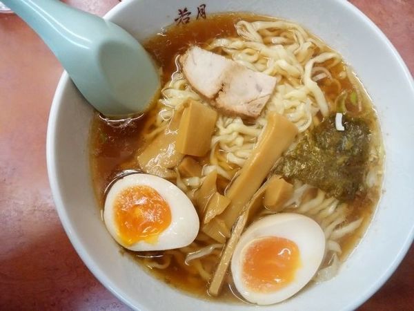 「ラーメン+味たまご」@中華若月の写真