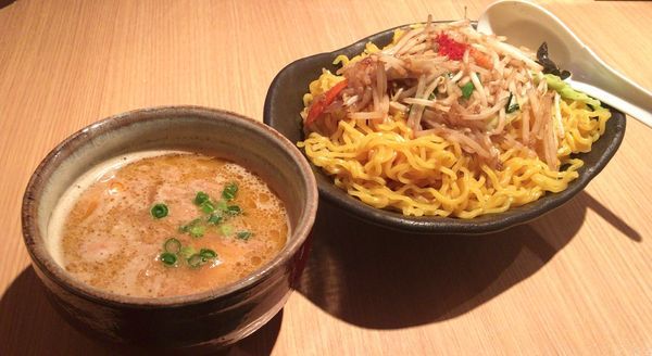「味噌つけ麺 大盛り」@さっぽろ 火武偉 恵比寿店の写真
