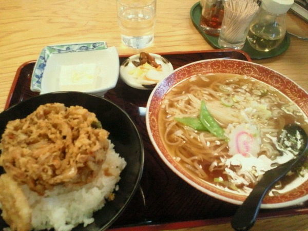 「ラーメン定食 650円」@マルイチ 神田軒の写真