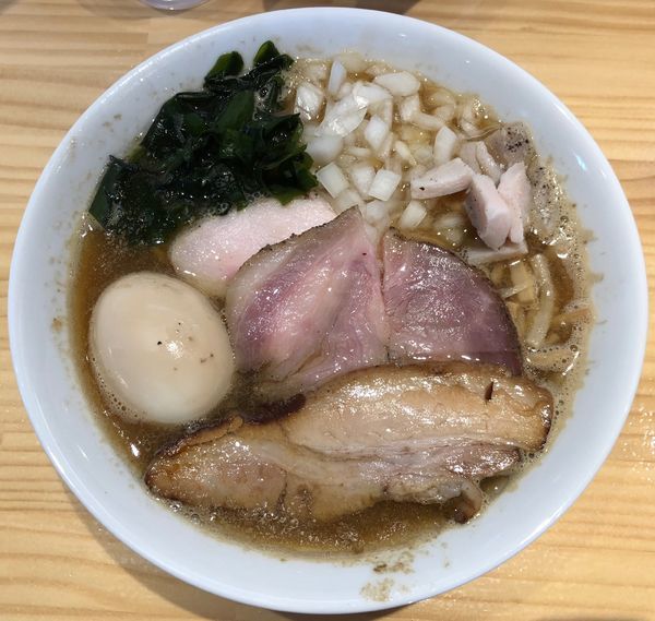 「特製煮干しそば」@麺ゃこもんの写真