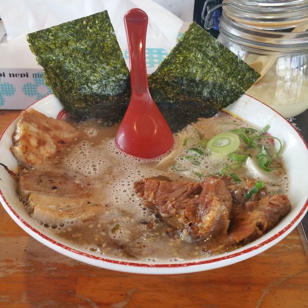 「マキシマム・ザ・チャーシューメン(半チャーシュー)」@トラの夢の写真