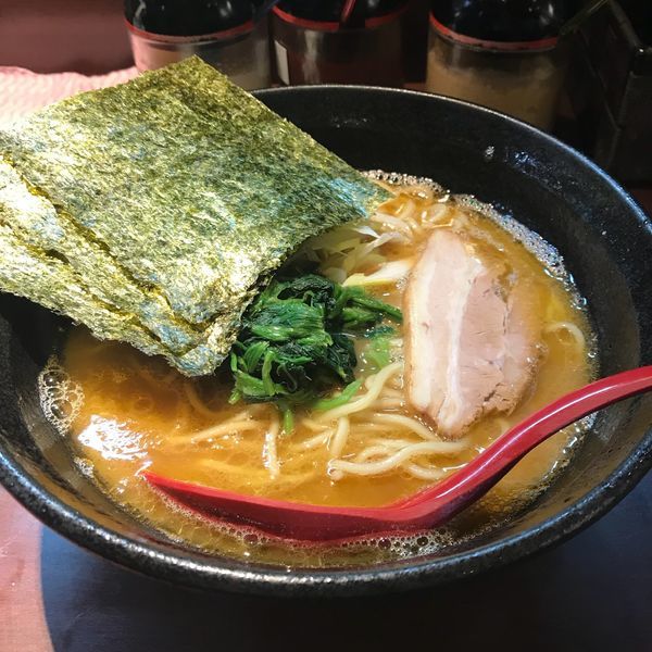 「らーめん チャーシュー丼」@横浜家系らーめん 三元 すすきの店の写真