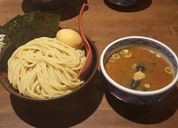 「味玉つけ麺　大」@つけ麺専門店 三田製麺所 川崎店の写真