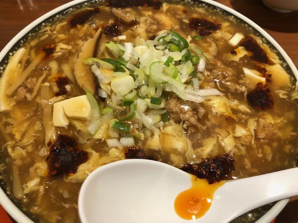 「酸辣湯麺」@炒飯と酸辣湯麺のお店 キンシャリ屋 Roppongi Branch店の写真