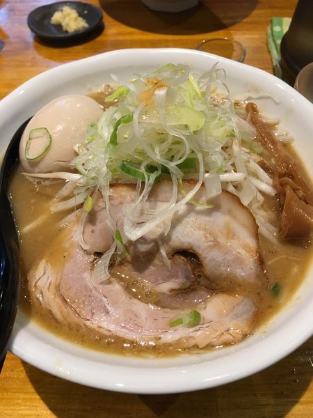「濃厚味噌らーめん 味玉」@らーめん 蓮の写真