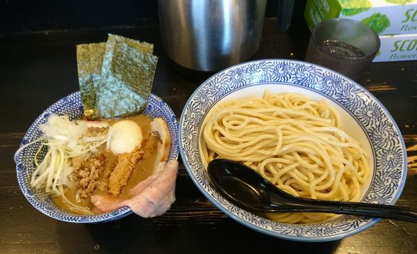 「つけめん 中盛 特製トッピング」@狼煙 〜NOROSHI〜の写真