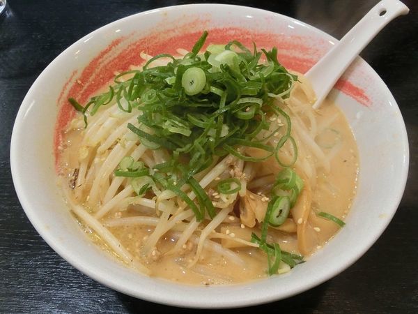 「8番ホワイト」@ドレファラシドの写真