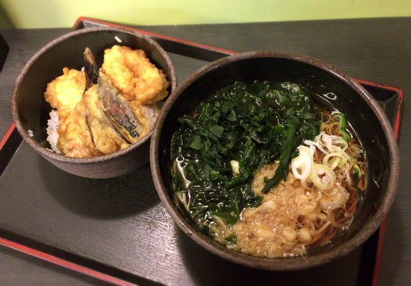 「【店舗限定】当店限定メニュー(580円)＋わかめ(クーポン)」@ゆで太郎 湊店の写真