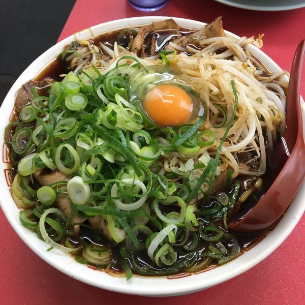 「特大新福肉入」@新福菜館 本店の写真